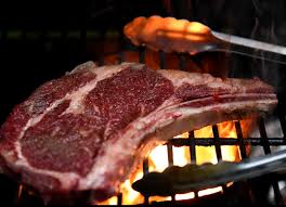 Even the most basic charcoal grill comes with two vents—one on the lid and one on the base. Beginners Guide On How To Use A Charcoal Grill Flux Magazine