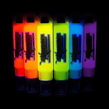 The glow has a specialty like other paint can show in the daylight but not in the night or under any dark environment. The 5 Best Glow In The Dark Paints Ranked Product Reviews And Ratings