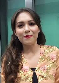 Sinopsis aku, mawar dan makhluk asing. Awsq7rzdr2rbom