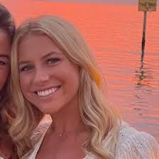 Brooke Altman (brookeealtman)