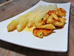 Spargel Mit Einfacher Blitz Hollandaise Und Badischer Kratzete Rezepte Kratzete Rezept Essen