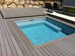 Piscine Beton Design D O Mondial Piscine Montpellier Piscine Individuelle Piscine Mini Piscine Piscine Amenagement Paysager