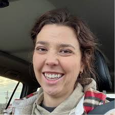 Amazon.com: Briogeo Curl Charisma Rice Amino + Avocado Leave-In Defining  Crème, Anti Frizz Hair Styling Moisturizer, Leave In Cream for Wavy, Curly,  Coily Hair, Boosts Hydration, Vegan, Cruelty-Free, 2 fl oz :