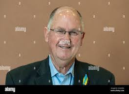 Simon Maycock's Instagram, Twitter & Facebook