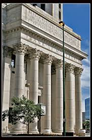 We have 2 bank of canada locations with hours of operation and phone number. Bank Of Montreal Portage And Main Winnipeg I Think This Is My Favourite Building In Downtown Winnipeg Bank Of Montreal Winnipeg Canada Montreal Canada