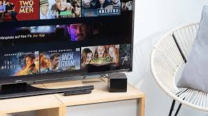 Der achtjährige junge kommt mit auf das schloss des opas und mischt dort die englische gesellschaft ordentlich auf. Streaming Boxen Im Vergleich Das Konnen Apple Tv Co