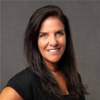 Gillian Roy's Instagram, Twitter & Facebook