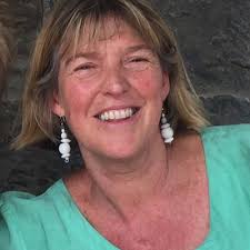 Can visual tools help evaluators communicate and engage better?