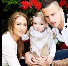 Born 19 april 1989) is an austrian professional footballer who plays as a forward for. Nachwuchs Arnautovic Ist Zum Zweiten Mal Papa Kleinezeitung At
