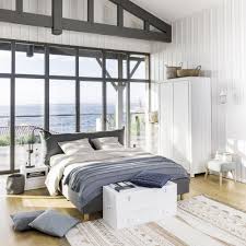 Epingle Par Benoit Airoldi Sur Lifestyle Und Wohnen Literie Grise Idees De Lit Meuble Salle A Manger