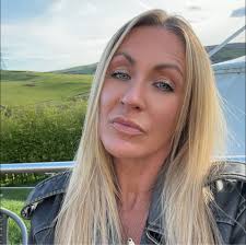 You seemed to enjoy the skull image last night, so here's another view.