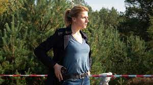 Am tatort stellen die ermittlerinnen schnell fest, dass köster einen komplizen hatte. Tatort Querschlager Dienstag 00 05 Im Tv Tv Today