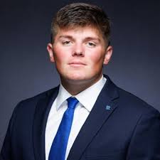 Alex McLaughlin (@AlexMclaughlin_)