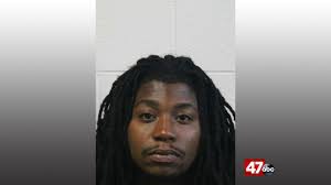 Salisbury man arrested for possession of a stolen handgun