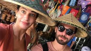 Birkan sokullu ile eda gürkaynak'ın ilişkileri tam gaz devam ediyor. Birkan Sokullu Ve Berrak Tuzunatac Tan Mutluluk Pozu Magazin Haberleri