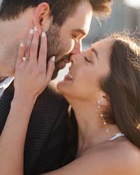 Engagement sessions in Chicago are beautiful all year! Did you know these  were taken in the winter? 😍 It was bitterly cold but you couldn't tell by  their smiles and joy! Now
