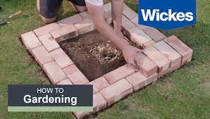 Large stone diy square firepit: How To Build A Fire Pit With Wickes Youtube