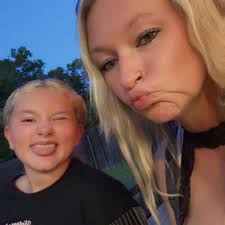 Dont forget meeting Monday.... bring checks or cash to pay for show entry.