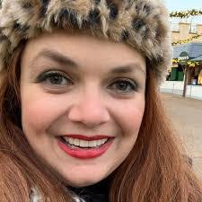 Courtney Lamothe's Instagram, Twitter & Facebook