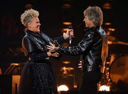 В кинотеатрах по всему миру пройдёт показ концерта группы bon jovi — bon jovi: Pink Says Jon Bon Jovi Broke Her Heart When He Got Married The Independent