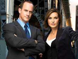 Special victims unit fans will only have to wait a little longer to see christopher meloni reprise his role as elliot stabler opposite mariska nbc has set an april series premiere date for law & order: Law Order Svu Stabler Und Benson Arbeiten Bald Wieder Ofter Zusammen Netzwelt