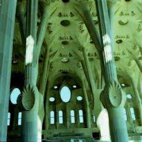 Jawaban / solusi untuk level ini adalah Sagrada Familia Data Photos Plans Wikiarquitectura