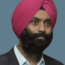 Gurpreet Chhabra's Instagram, Twitter & Facebook