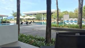 Lapangan terbang antarabangsa dubai, yang biasanya sibuk dengan pelancong, bertukar sunyi sepi. Penerbangan Murah Dari Lapangan Terbang Lapangan Terbang Antarabangsa Langkawi Expedia