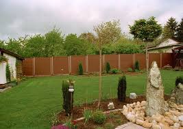 Daher sollte auch der sichtschutz individuell sein. Wpc Sichtschutzzaun Nie Wieder Streichen Nie Wieder Olen