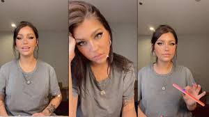 In 2017, she continued as the anchor of the weekly talk series apologies in advance. Andrea Russett Instagram Live Stream 21 January 2021 Ig Live S Tv