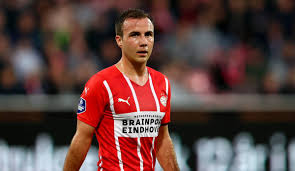 Psv eindhoven have won their last 4 matches (champions league). 0kuw2ewogeuvem