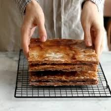 что можно приготовить из слоеного теста и вареной сгущенки Pin On Sweet