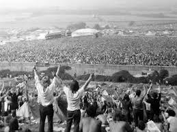 Festival poster, listing artists booked to play on the three main days. Isle Of Wight Festival 1970 The Audience Had Over 600k Isleofwightfestival Uk Music Foh2015 Isle Of Wight Festival Isle Of Wright Isle Of Wight