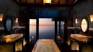 The example prefers to bring a natural tone in balance. 40 Tropical Style Primary Bathroom Ideas Photos Home Stratosphere