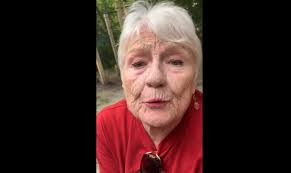 Who Thea White and how she died