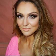 Chelsea Trainor's Instagram, Twitter & Facebook