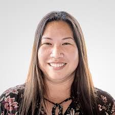 Erin Reyes's Instagram, Twitter & Facebook