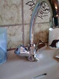 Mögliche harte kalkreste mit einem weichen. Wie Wechsle Ich Den Griff Bei Einer Waschtisch Armatur Wasser Bad Badezimmer