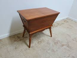 Tell City Maple Andover Dough Box Lamp End Table Chest Trunk Maple Cabinet Maple Cabinets Maple Furniture Table