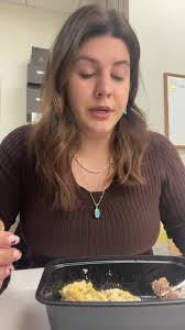 Kelli Couch (@kellzwillycox)