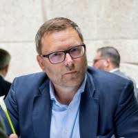 600+ Profile mit dem Suchbegriff „Fred“