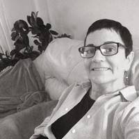 Cátia Araujo Farias