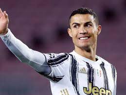 Ronaldo is the youngest of four children born to maria dolores dos santos. Ronaldo Sondiert Den Markt