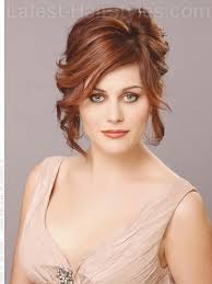 32 Cutest Prom Hairstyles For Medium Length Hair For 2020 Medium Length Hair Styles Medium Hair Styles Mom Hairstyles