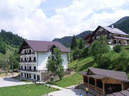 662 unabhängige bewertungen von hotels, restaurants und sehenswürdigkeiten sowie authentische reisefotos. Resort Cheile Gradistei Moieciu Moieciu De Sus Aktualisierte Preise Fur 2021