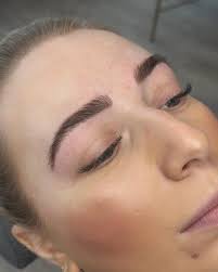 Glossbrows by Emily