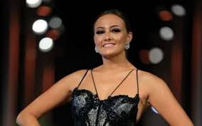 ويلي | محمد قماح حميد الشاعري. Ø´Ø§Ù‡Ø¯ Ø¨Ø§Ù„ÙÙŠØ¯ÙŠÙˆ Ø¨Ø´Ø±Ù‰ ØªØ±Ù‚Øµ Ø¹Ù„Ù‰ Ø£ØºÙ†ÙŠØ© Ø£Ù†Ø§ Ù…Ø´ Ù†Ø¬ÙŠØ¨ Ø³Ø§ÙˆÙŠØ±Ø³