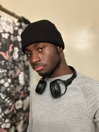 Can someone remove the person with the beard?