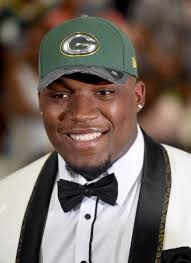 UCLA's Myles Jack falls out of first round of NFL draft, but Kenny Clark is  taken by Packers