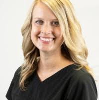 Carly Arnold's Instagram, Twitter & Facebook